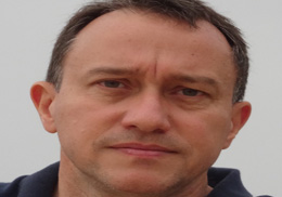 El divendres 15 de setembre, a les 11:30h, el professor Lucio de Paolis donarà una conferència en l’aula 4.3 sobre “noves tendències en realitat virtual i visualització augmentada en medicina”